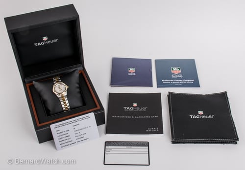 Box / Paper shot of Ladies Aquaracer