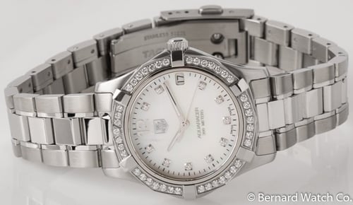 Front View of Ladies Aquaracer Midsize