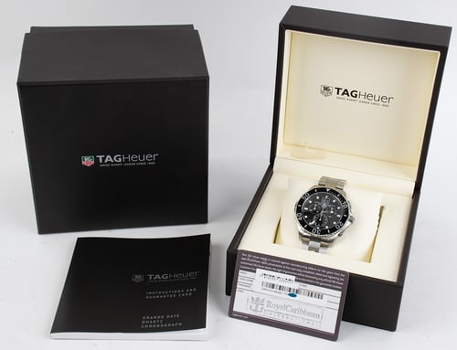Box / Paper shot of Aquaracer Chronograph
