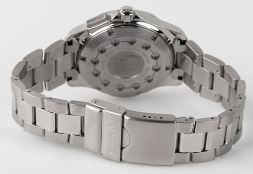 Rear / Band View of Aquaracer Alarm