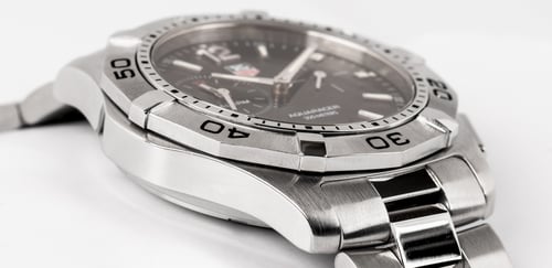 9' Side Shot of Aquaracer Alarm