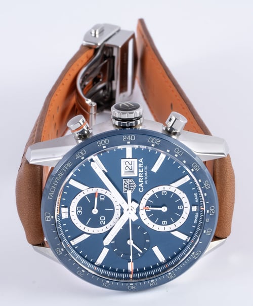 Front View of Carrera Chronograph