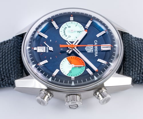Crown Side Shot of 'Skipper' Carrera Chronograph