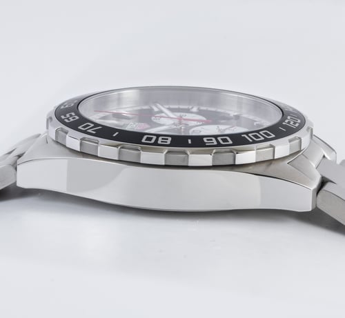 9' Side Shot of Formula 1 Chronograph