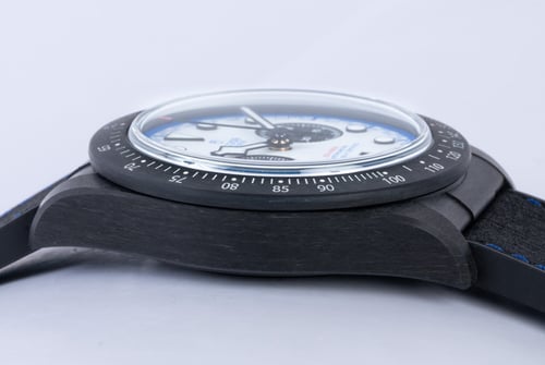 9' Side Shot of Black Bay Chrono 'Carbon 25' Limited Edition