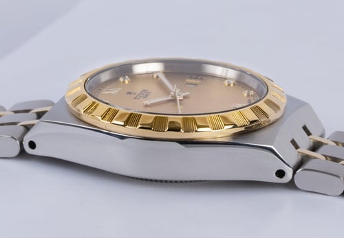 9' Side Shot of Ladies Royal 28mm