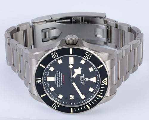 Front View of Pelagos LHD