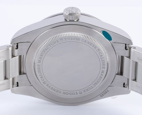 Caseback of Black Bay 58 Blue
