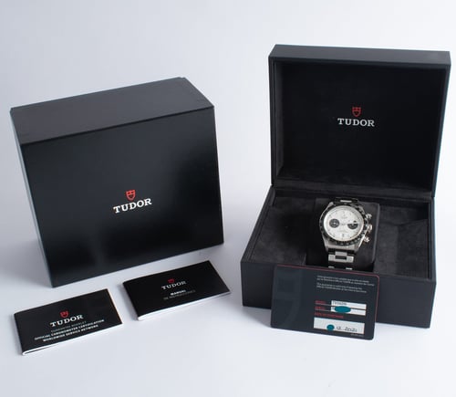 Box / Paper shot of Black Bay Chronograph