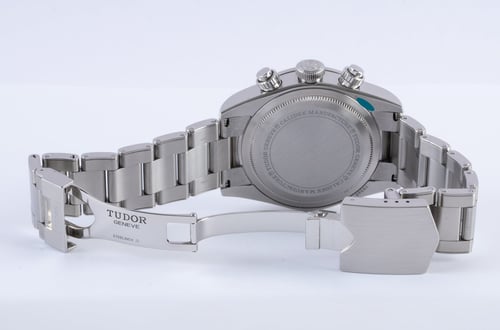 Open Clasp Shot of Black Bay Chronograph