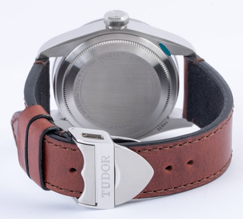 Rear / Band View of Black Bay GMT 'Pepsi'