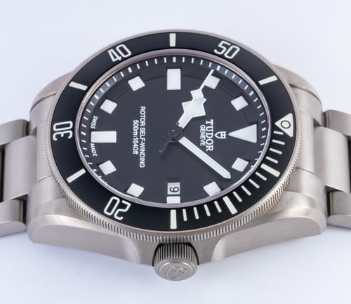 Crown Side Shot of Pelagos