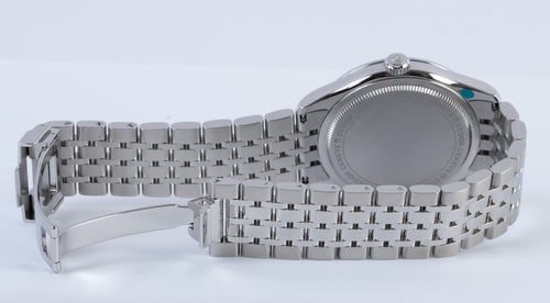 Open Clasp Shot of 1926