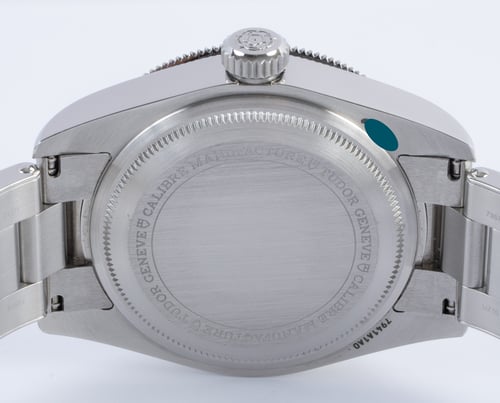 Caseback of Black Bay 41