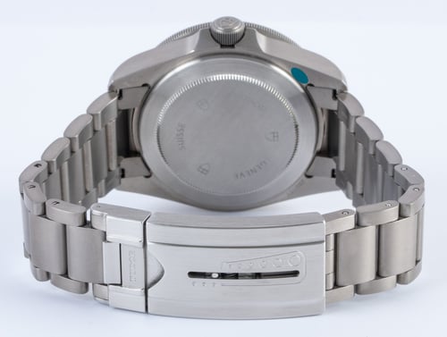 Rear / Band View of Pelagos