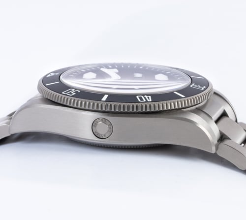 9' Side Shot of Pelagos Ultra