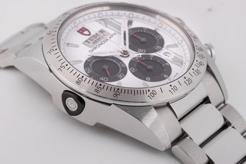 9' Side Shot of Fastrider Chronograph 'Panda'