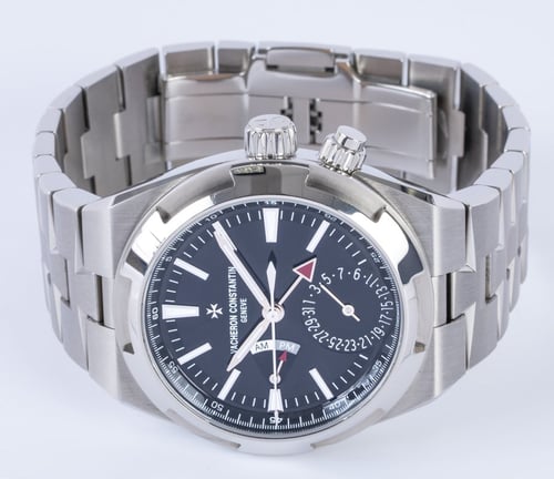 Front View of Overseas Dual Time