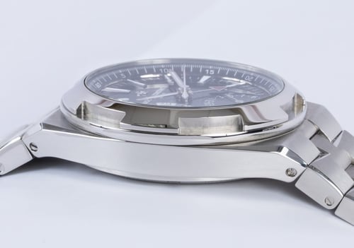 9' Side Shot of Overseas Dual Time