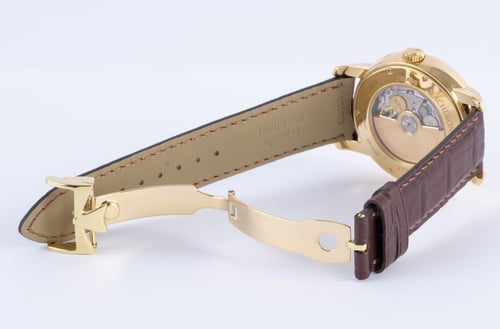 Open Clasp Shot of Jubilé 1755