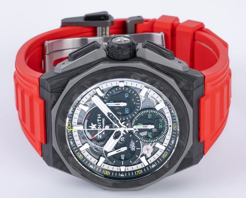 Dial Shot of Defy Extreme Carbon