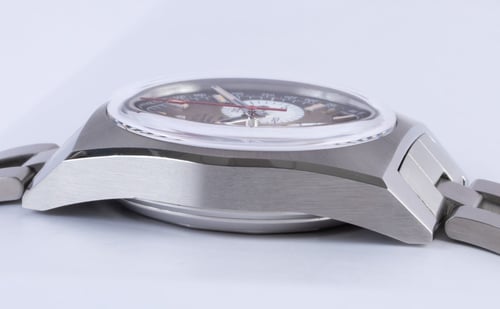 9' Side Shot of Chronomaster El Primero A384 Revival