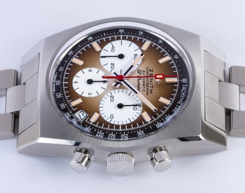 Crown Side Shot of Chronomaster El Primero A384 Revival