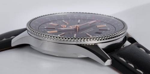 9' Side Shot of Navitimer 1 Automatic 41