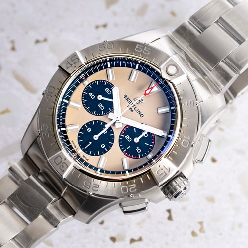 Breitling - Avenger B01 Chronograph 44