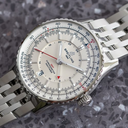 Breitling - Navitimer Auto GMT 41