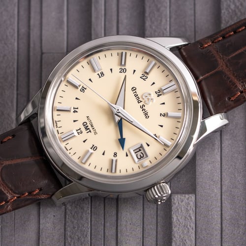 GMT Elegance