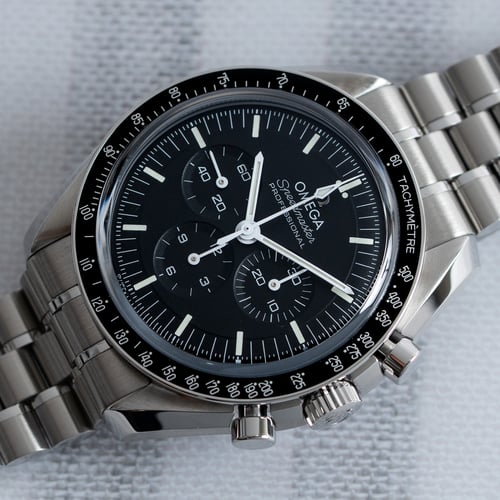 Omega - Speedmaster Moonwatch Professional Co-Axial Master Chronometer