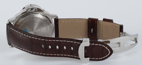 Open Clasp Shot of Luminor GMT Special Editions