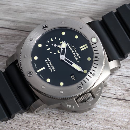 Panerai - Luminor Submersible 47MM