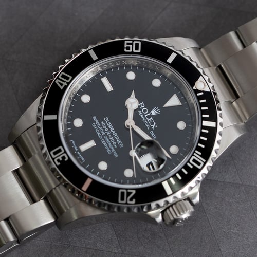 Rolex - Submariner Date