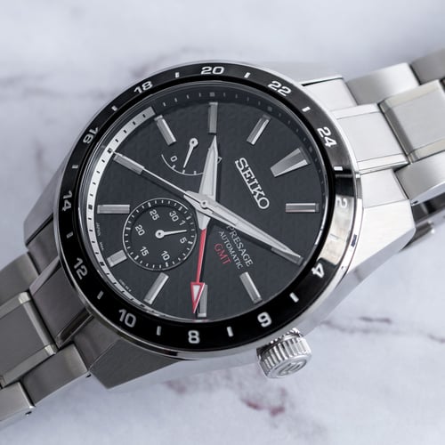 Presage GMT Sharp Edged SPB221