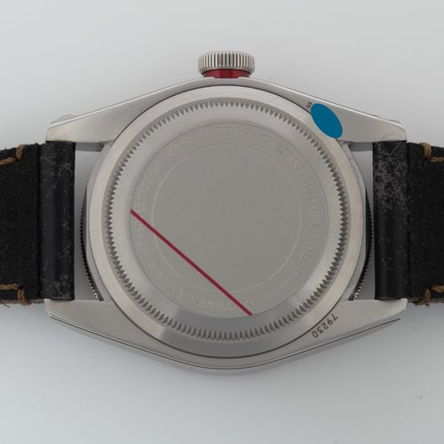 Caseback of Heritage Black Bay