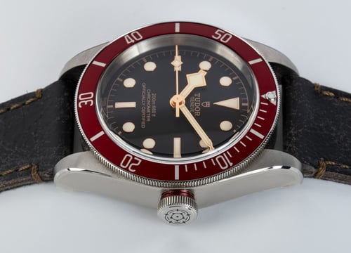 Crown Side Shot of Heritage Black Bay