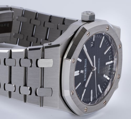 Dial Shot of Royal Oak 41