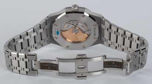 Open Clasp Shot of Royal Oak 41