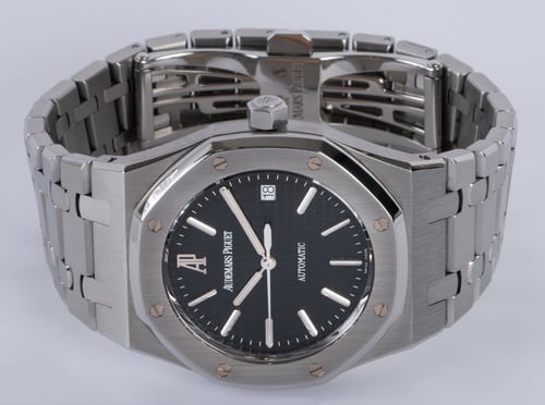 Front View of Royal Oak 39
