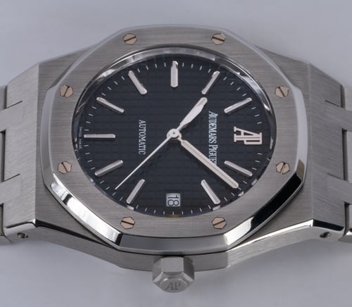 Crown Side Shot of Royal Oak 39
