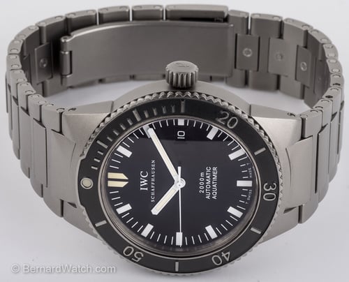 Front View of GST Aquatimer 2000