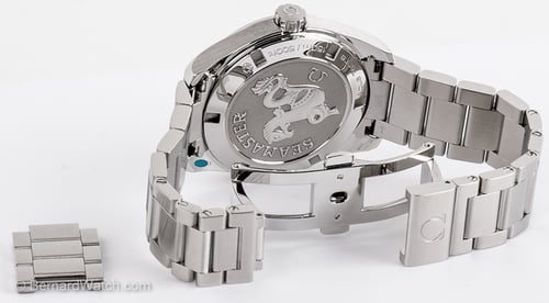 Open Clasp Shot of Seamaster Aqua Terra