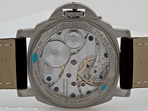 Caseback of Luminor Base
