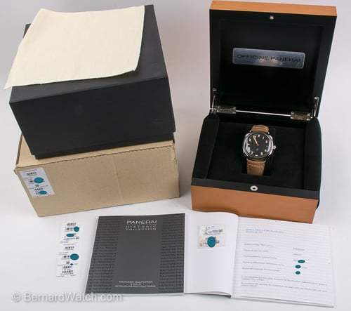 Box / Paper shot of Radiomir California 47mm