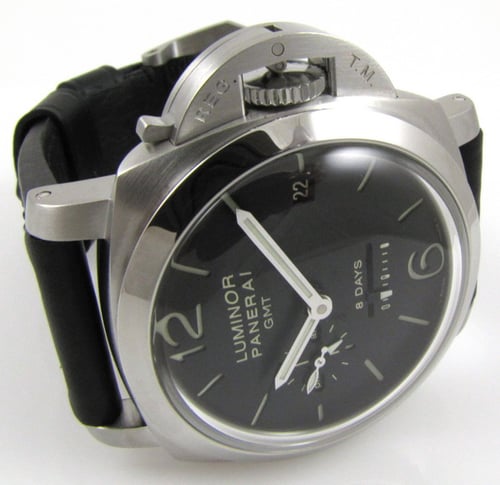 Front View of Luminor 1950 8 days GMT
