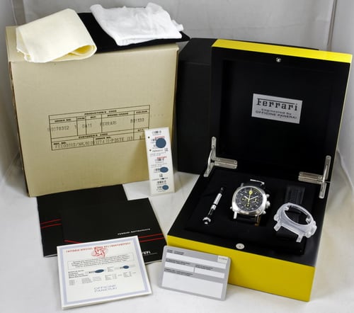 Box / Paper shot of Ferrari Scuderia Rattrapante Chronograph