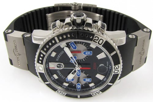Front View of Maxi Marine Diver Chronograph
