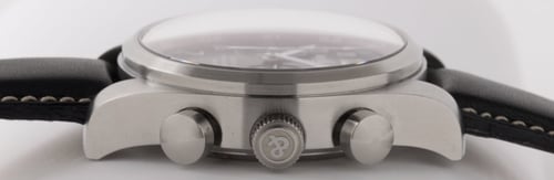 Crown Side Shot of 126 Vintage XL Chronograph